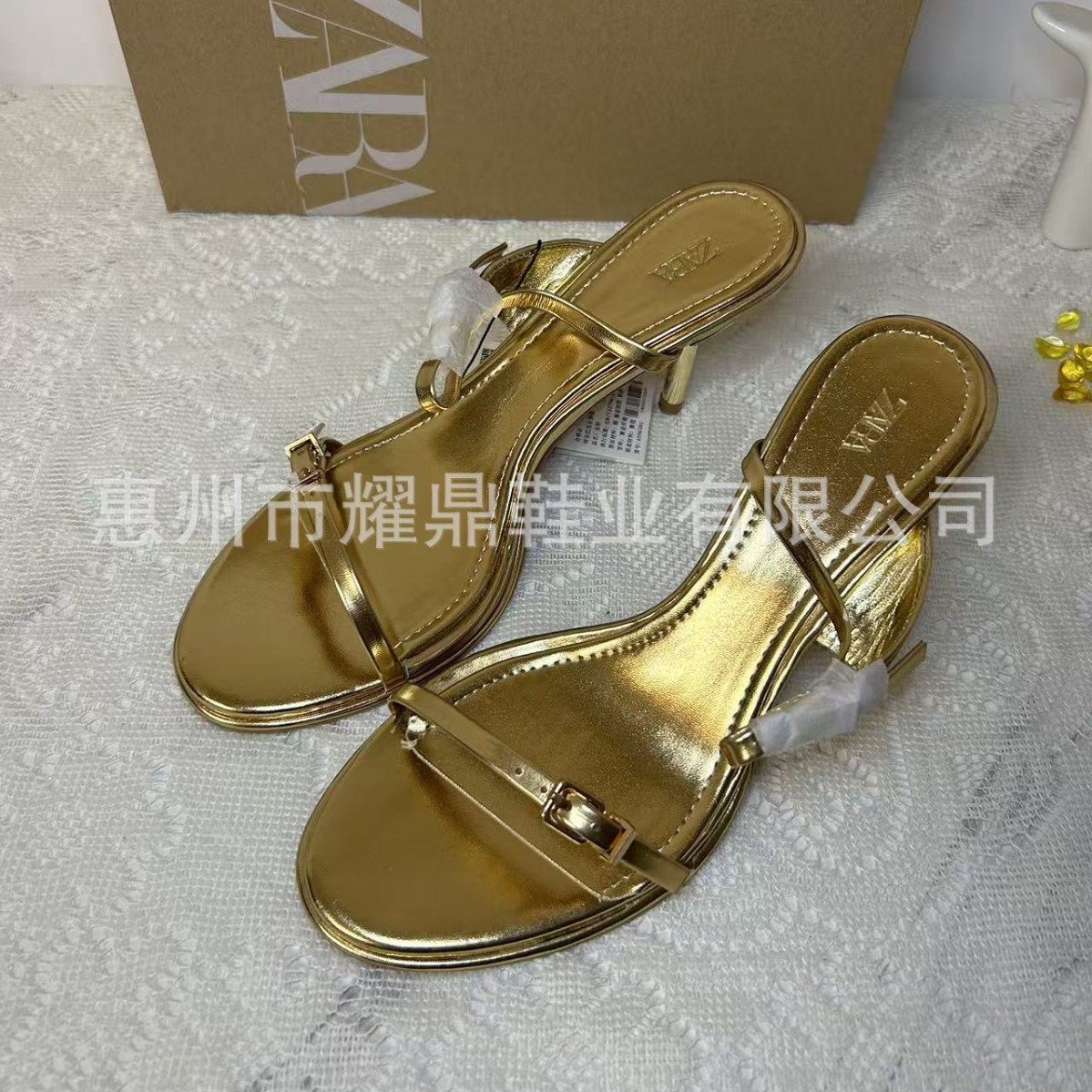 Za2025 Autum New Golden One-Line Buckle Fashion Metal Stiletto Heels Open-Toe Sexy Roman Sandals for Women