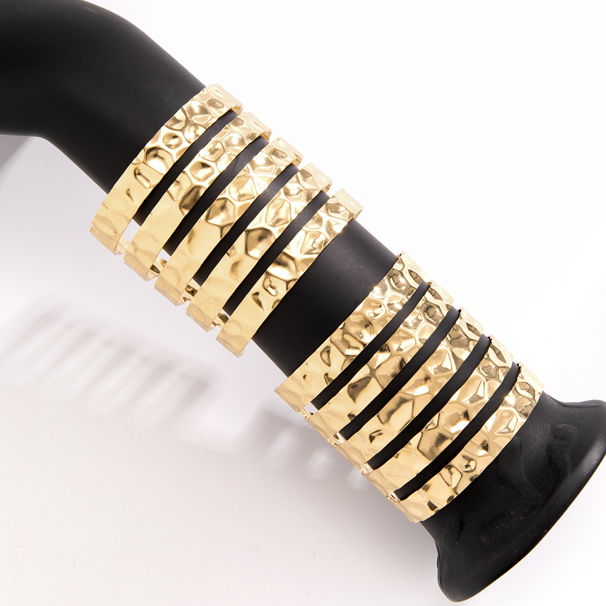 56g Weight White Gold Plated, Gold Plated Plating Material Bangle Classification Iron Chain Material 1 Piece Quantity Casual, Holiday Occasion Iron Material Geometric Pattern Women's Gender IG Style Style Wholesale Jewelry IG Style Geometric Iron White Gold Plated Gold Plated Bangle 50