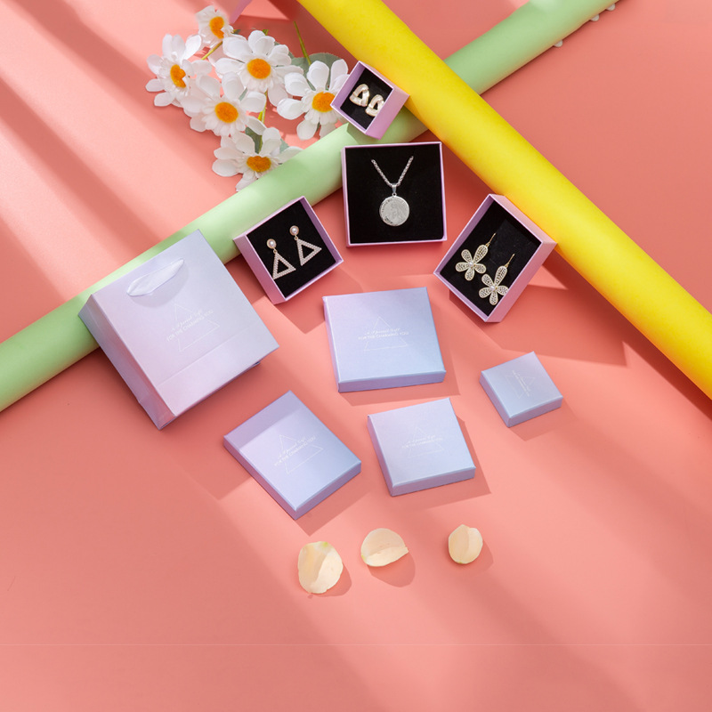 厂家批发ins首饰盒粉蓝渐变饰品包装盒耳钉耳环戒指项链清新首饰