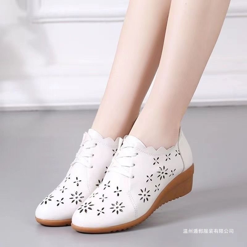 Women's Sandals, New Summer Style, Hollow-Out Soft Leather, Soft-Soled Mom Shoes, Wedge Heel, Lace-Up Clogs, Rubber Sole Dance Shoes