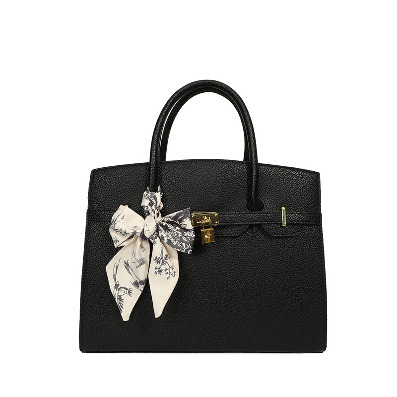 Decoración de bolso retro europeo y americano, bolso tote Kelly de gran capacidad y lujo ligero para mujer, nuevo estilo 2025, simple y versátil, estilo coreano.