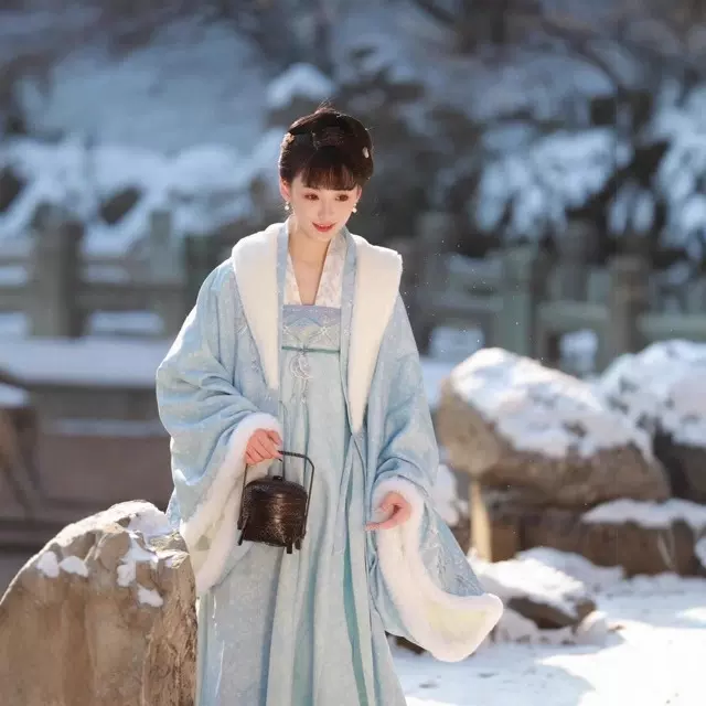 新款冬季蓦回首大袖衫改良直领对襟衫齐胸裙唐制汉服女装冬季汉服