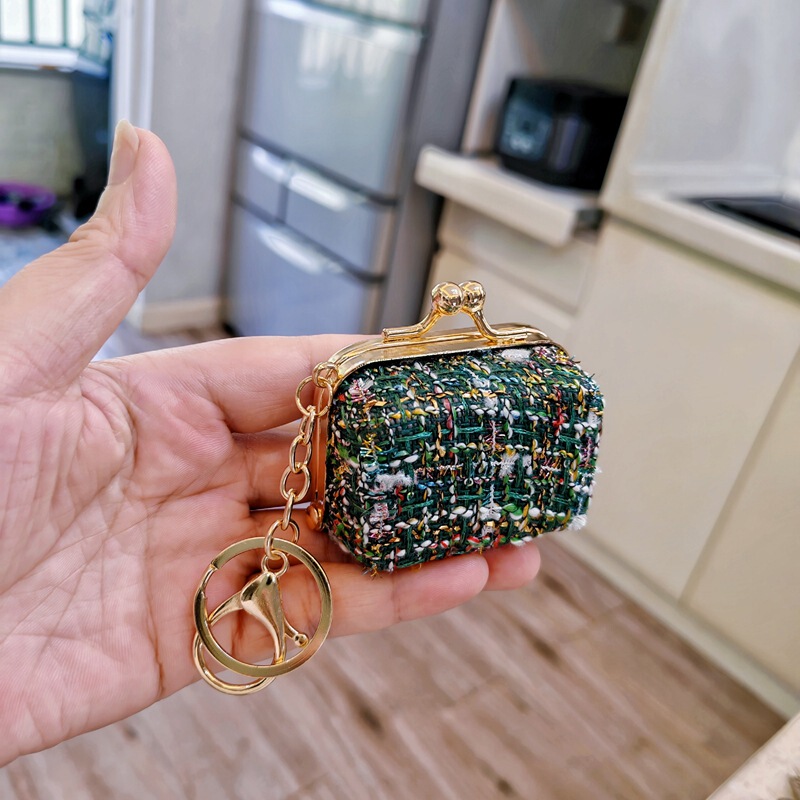 New Leather Chanel-Style Gold Bag Jewelry Necklace Earrings Coin Purse Earphone Bag Doll Bag Miu Bag Pendant New Leather Chanel-Style Gold Bag Jewelry Necklace Earrings Coin Purse Earphone Bag Doll Bag Miu Bag Pendant