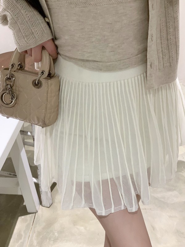 Q女家 软软女友/中古少女羊毛针织毛衣开衫背心套装秋季两件套女|undefined