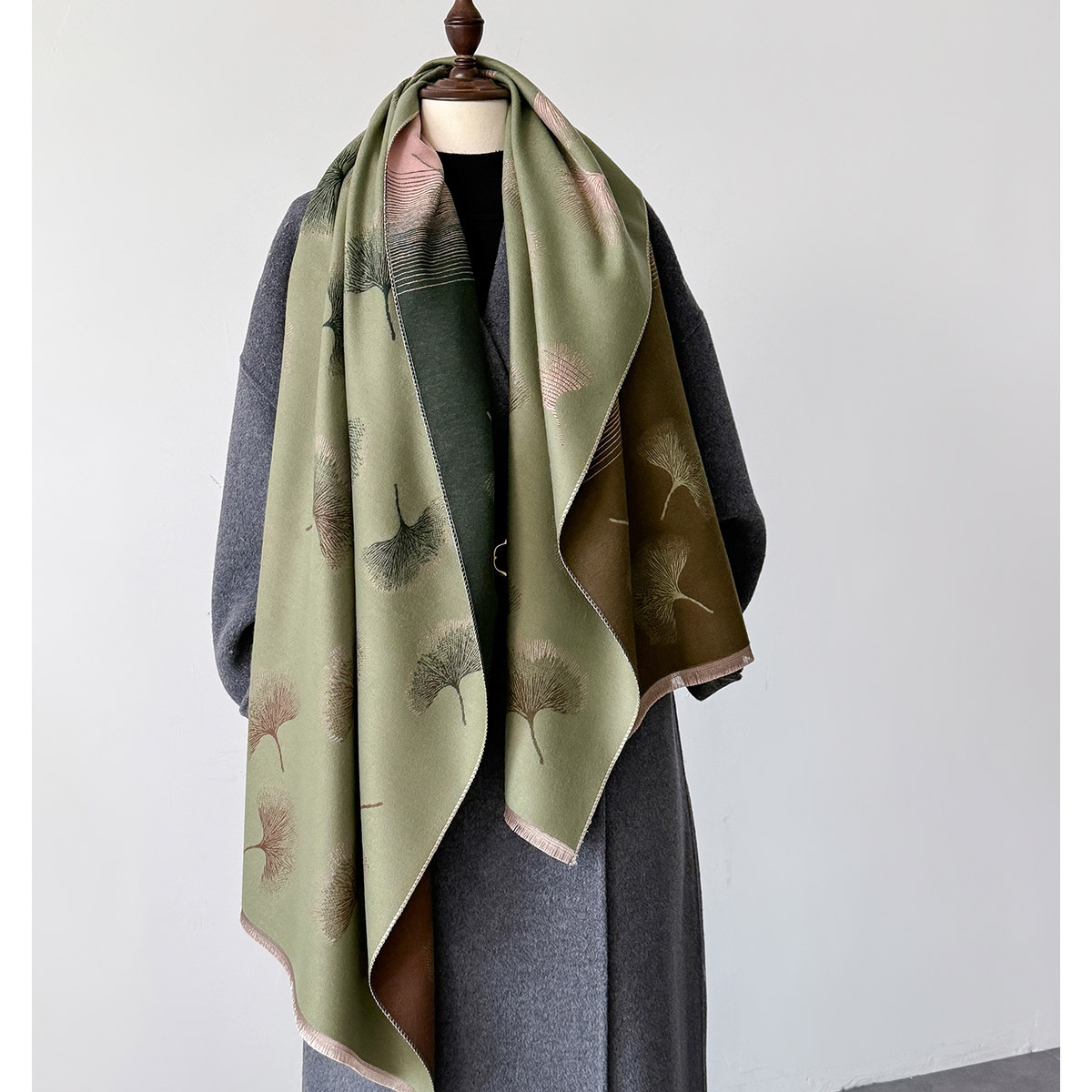 Nueva impresión de ginkgo biloba bufandas calientes de cachemir de doble cara 2024 moda de invierno con capa de chal gruesa