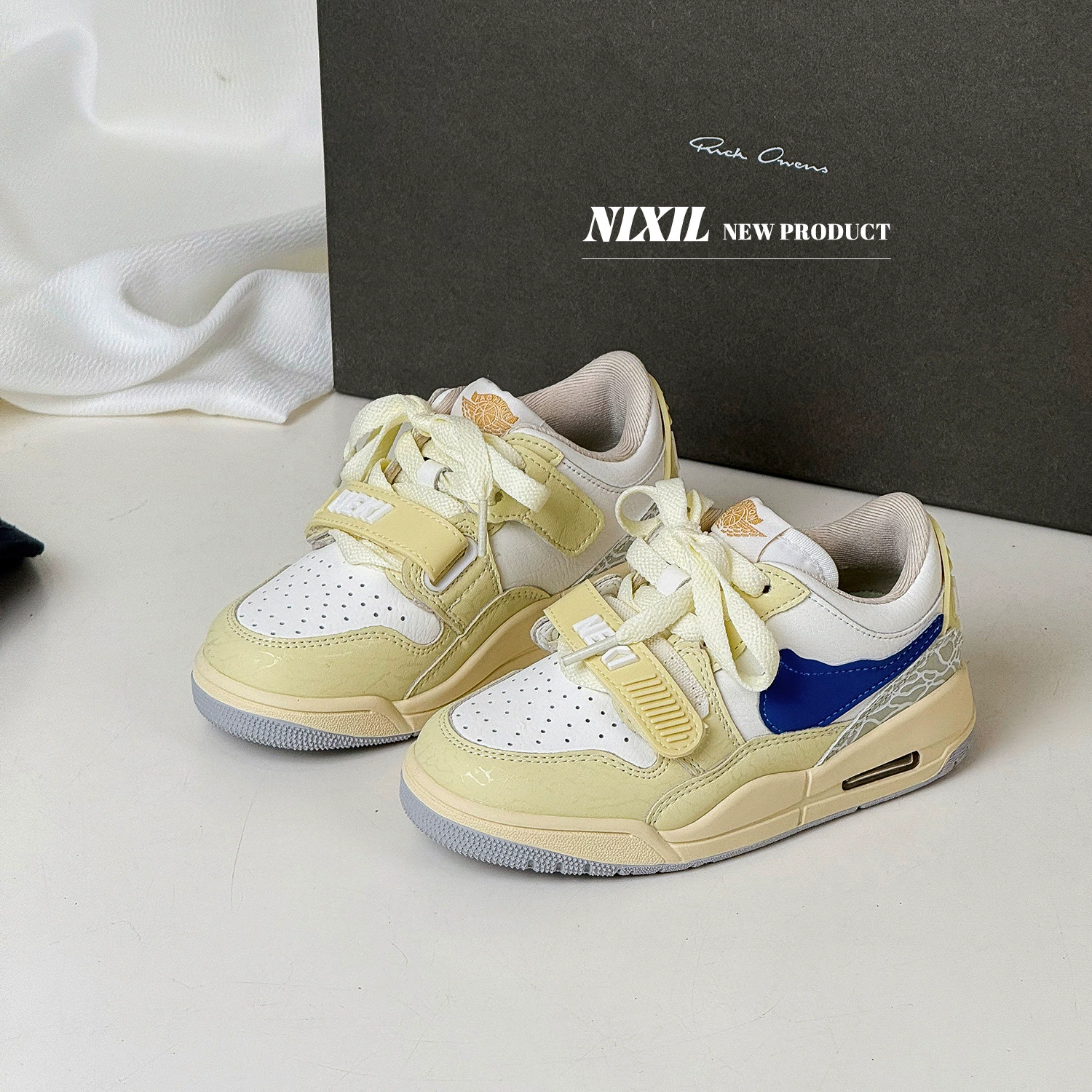 Детская мягкая подошва/пятка? Wait: first item: "Children's soft heel, fashionable universal footwear, sports shoes for men and women, basketball sneakers, 2025 years, autumn, trend of season" This seems odd. We'll translate as 