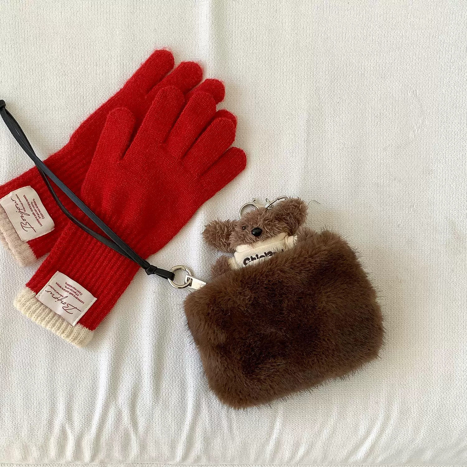 韩国ins迷你可爱毛绒硬币零钱包耳机口红钥匙小包便携挂件包包女