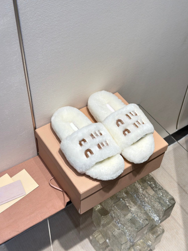 渠道版！miu风厚底毛毛拖鞋女士外穿秋冬季新款羊羔毛茸茸一字拖|undefined