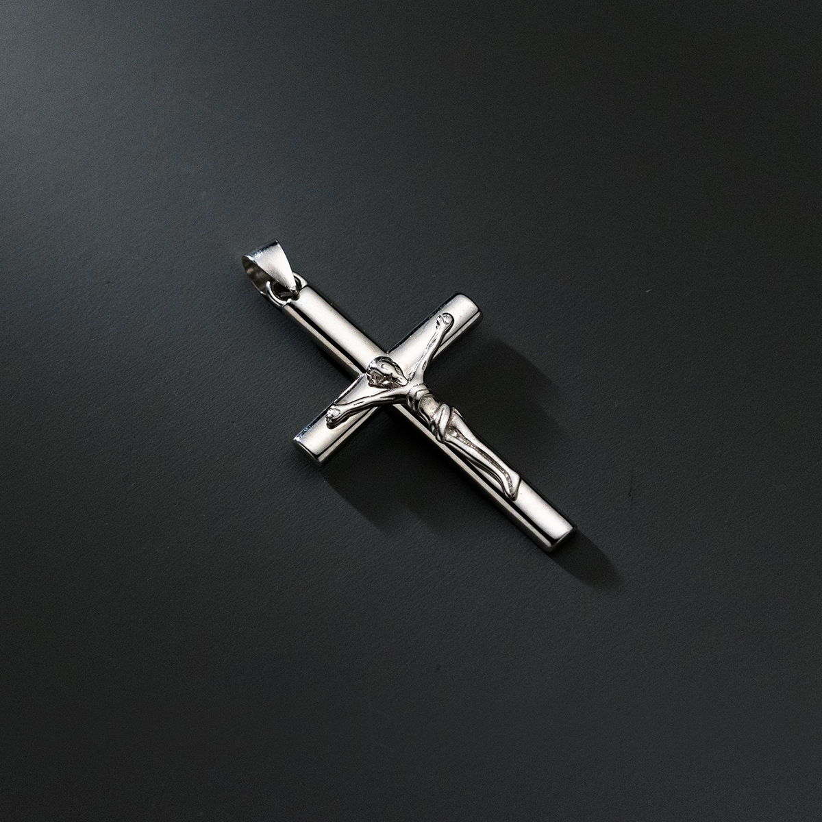 Nalan S925 plata esterlina cruz colgante único colgante para hombres y mujeres accesorios de collar de estilo renacentista D9899