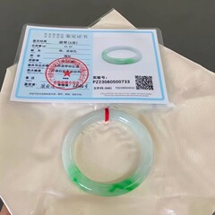 翡翠白底青氷種玉腕輪ミャンマーa品漂花帝王緑陽緑福腕輪天然丸玉腕輪女