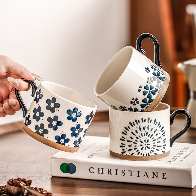 Art retro tazas de cerámica de alto valor de visualización para el hogar tazas de agua potable tazas de café de oficina de niñas tazas de pareja