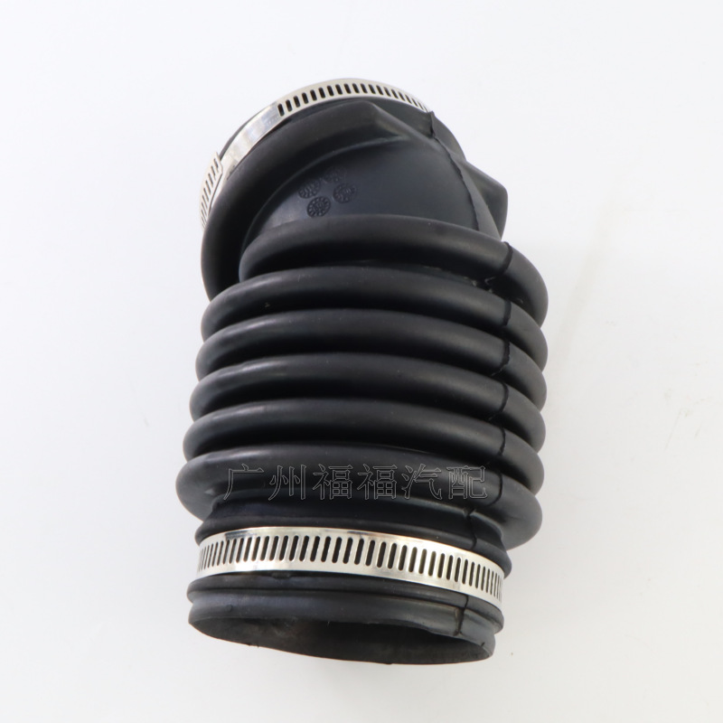 7M519A673La Is Suitable for Ford Focus Mk2 C-Max Air Intake Hose 1684286