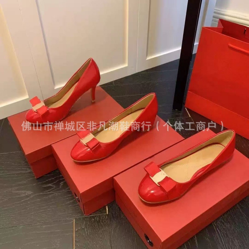 Red high heels 7cm