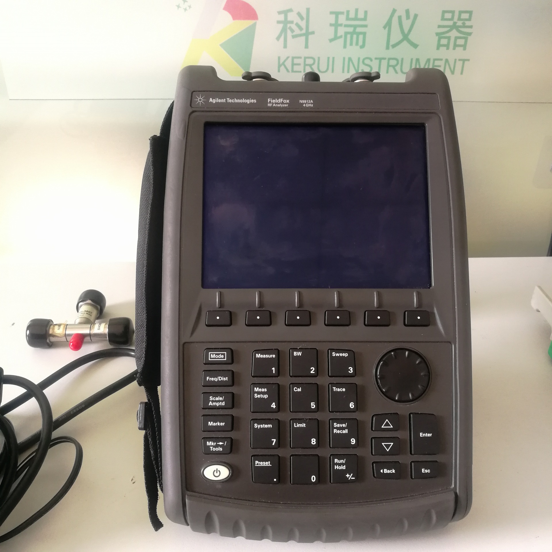 出售/回收 是德科技Keysight N9923A 手持式射频矢量网络分析仪