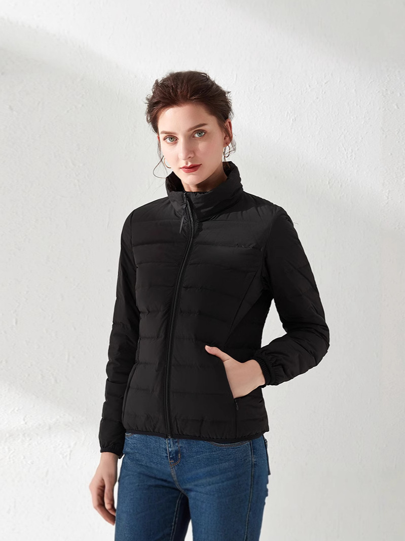 Tik Tok transfronterizo caño invierno plumón chaqueta de mujer ligera corta estilo coreano sin costuras en un tejido de gran tamaño abrigo caliente moda image 3