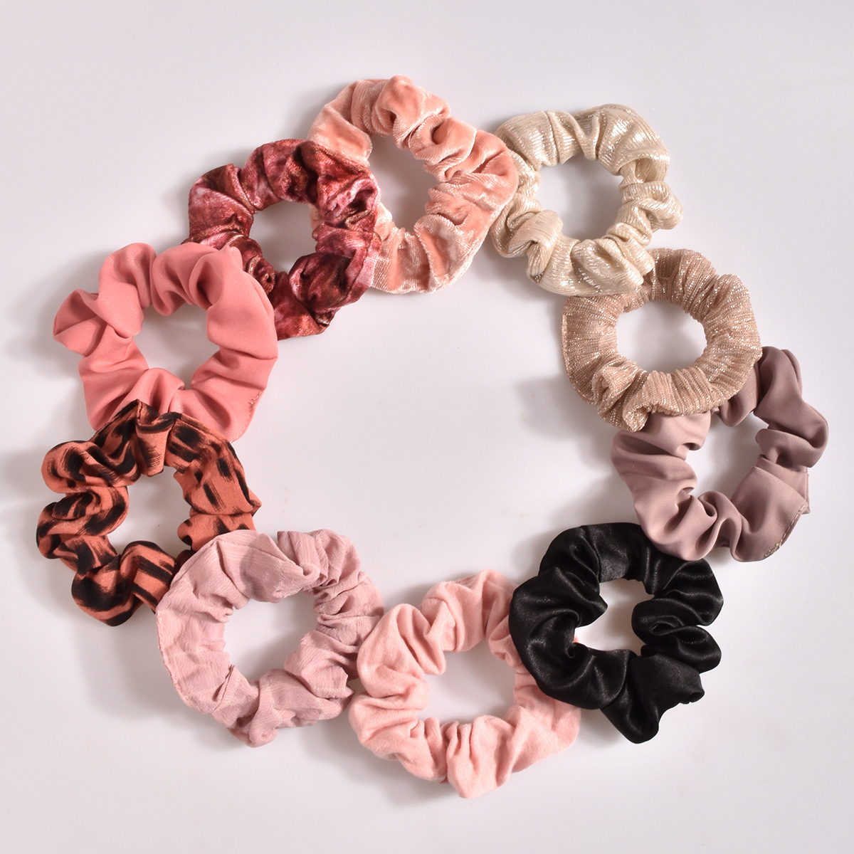 Lady Solid Color Cloth Hair Tie display picture 2