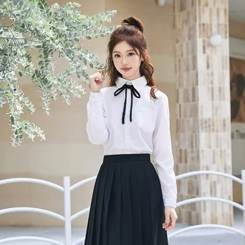 여성용 긴팔 + 모든 색상의 나비넥타이