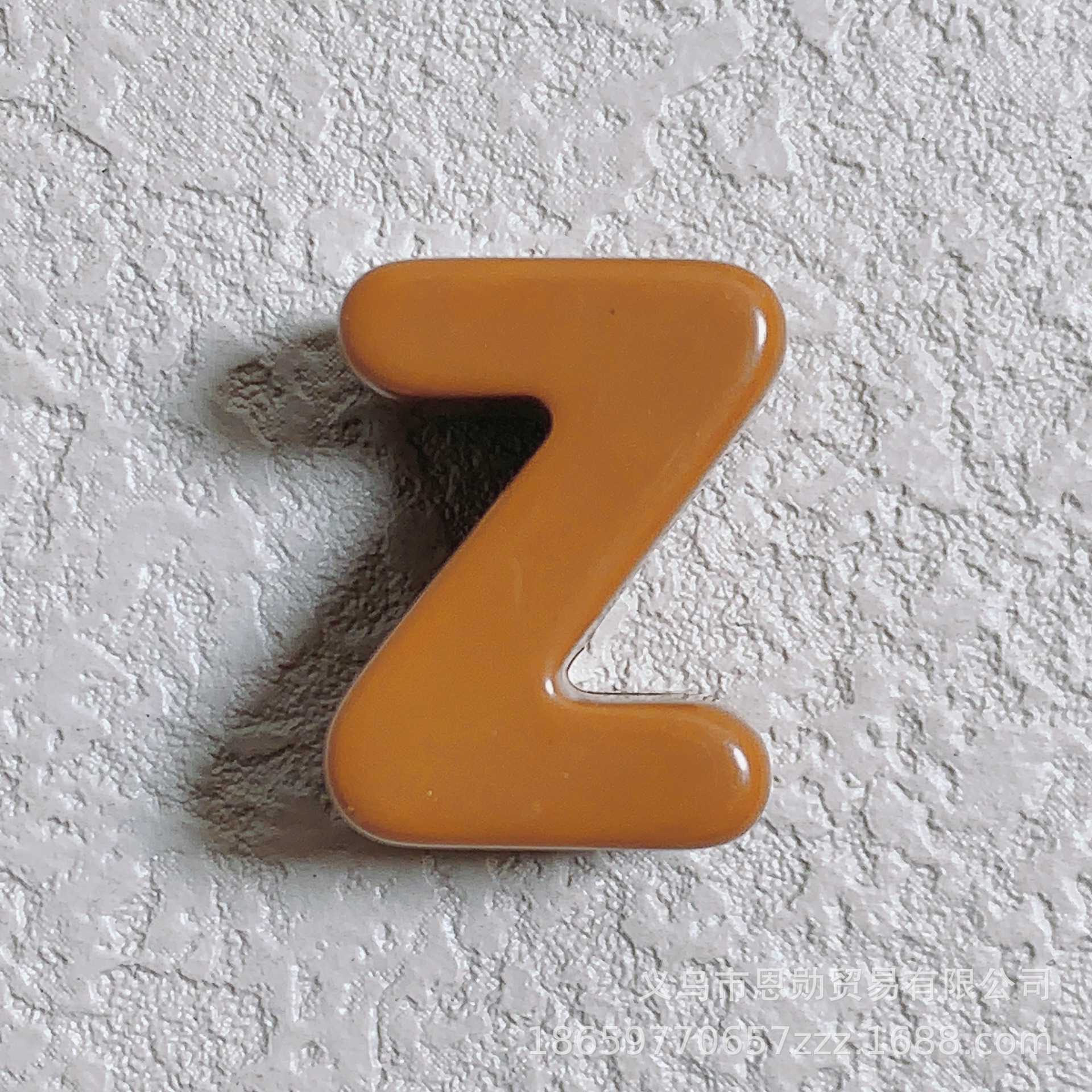 Z (brown)