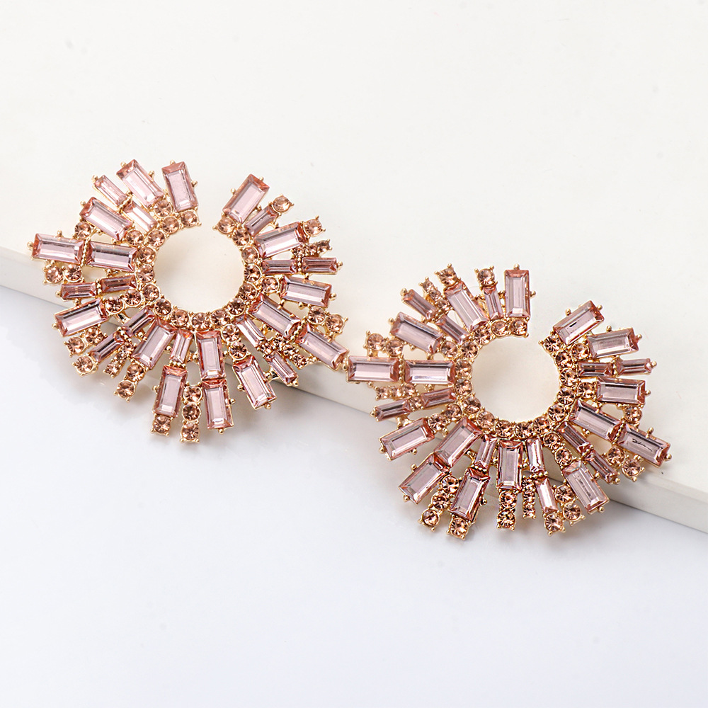 Korean Fashion Diamond Elegant Earrings display picture 11