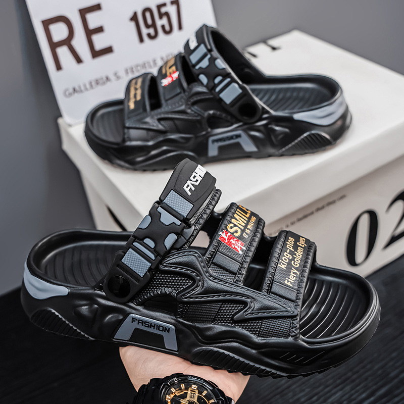 Zapatillas para hombres de verano con suela gruesa para usar nuevas sandalias de playa deportivas casuales antideslizantes al aire libre para hombres