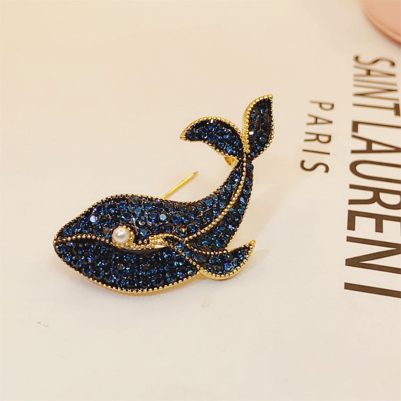 Elegant Animal Copper Inlay Artificial Pearls Artificial Diamond Unisex Brooches display picture 2