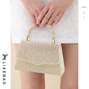 ���R�d�¿�r�д�����ˮ������Ůʿ�����������ĳ��������