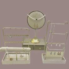 �S��ֱ�N�q���Fˇ����ռ{������Ʒ�����朶�ᔼ������չʾ��