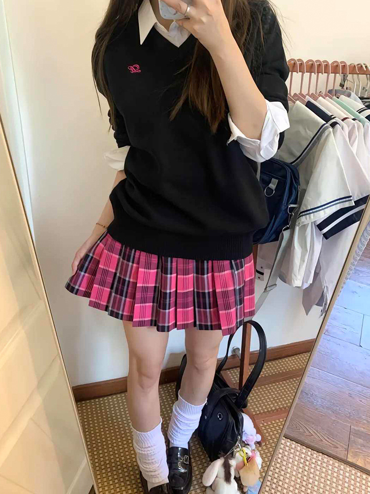 Черный в воде