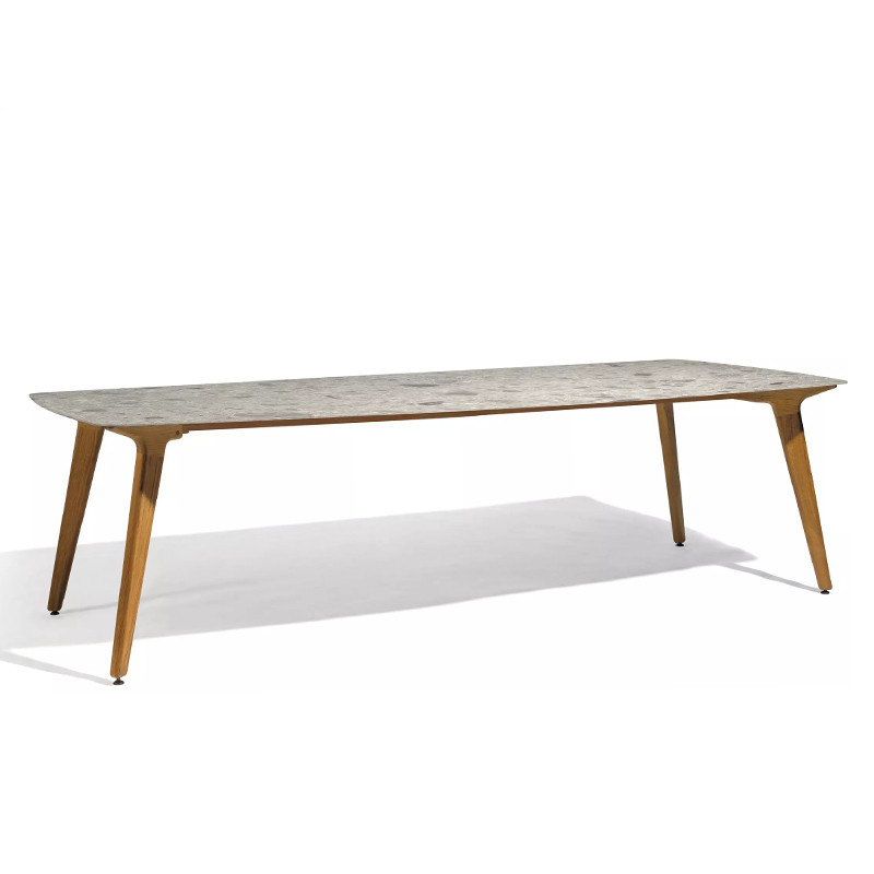 Mesa de 2,6 M de largo en el modelo B (teca importada + superficie de pizarra)