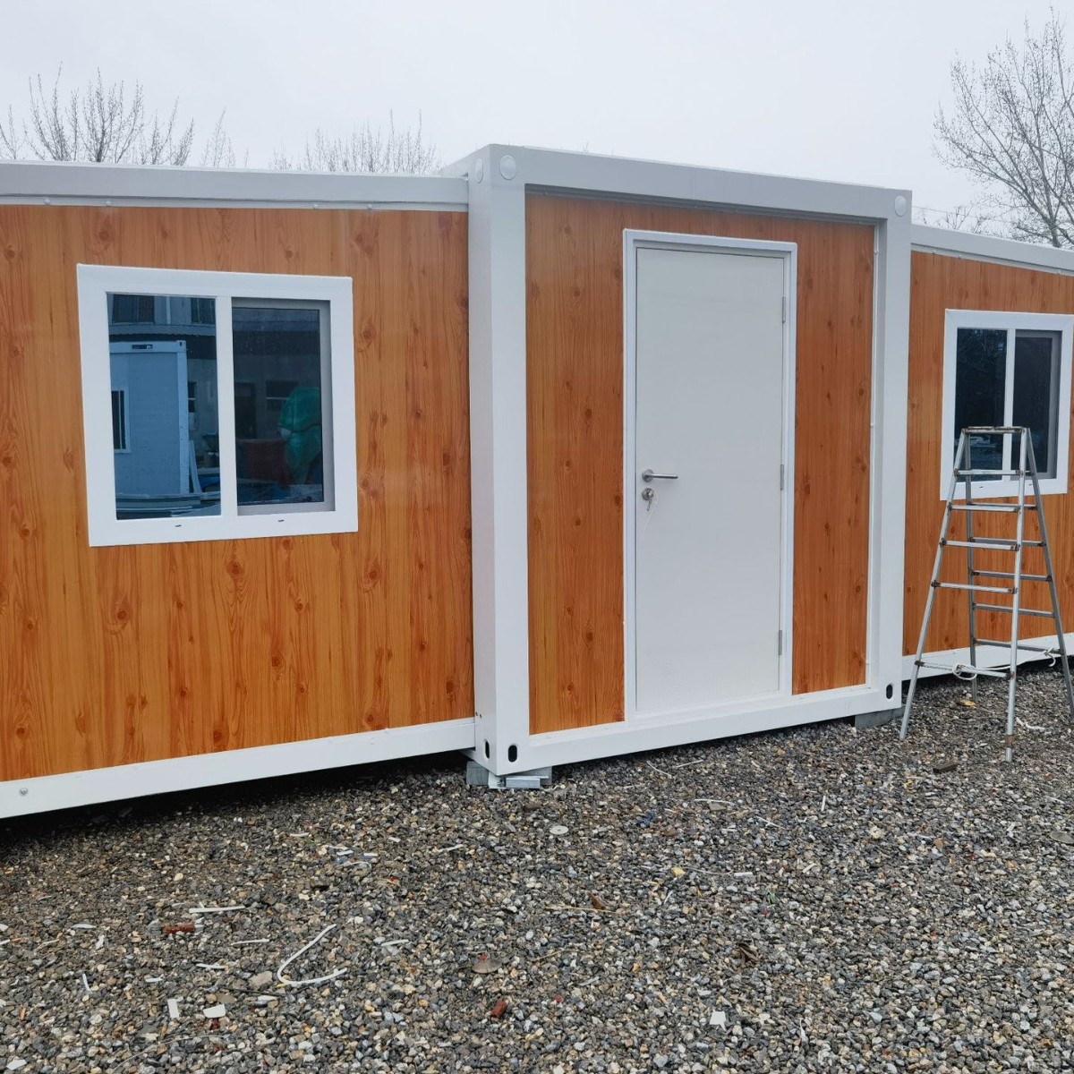 Puerta de acero transfronteriza de doble hoja, sala de expansión de montaje rápido, contenedor plegable expandible, sala de actividades B&B.
