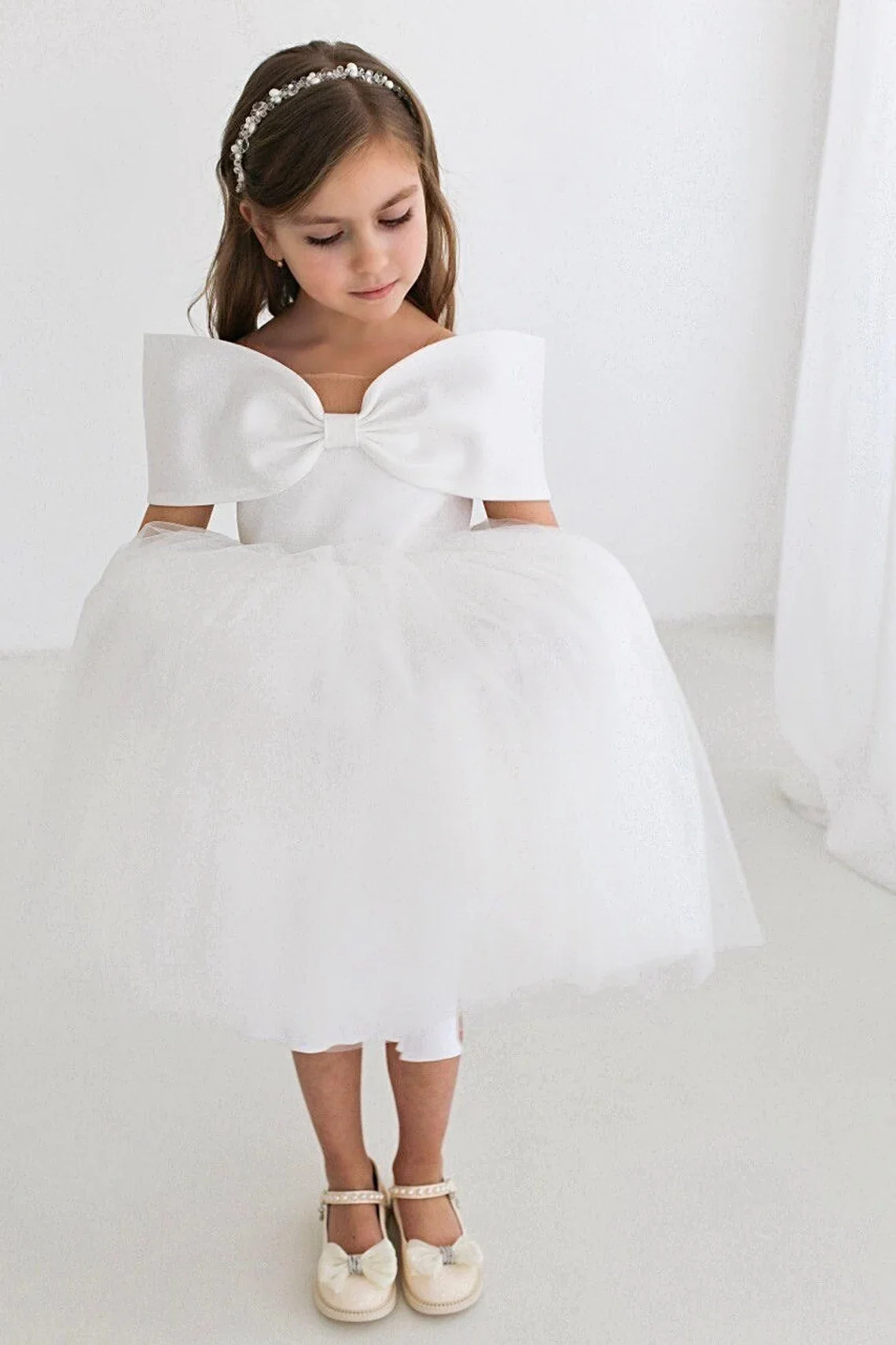 Little Girl's Birthday Cross-border White Bow Collar Tulle Dress, 2026 Little Host Dress_voghion.com