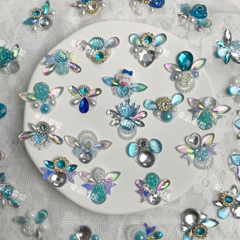 Eyebrow Stickers with Rhinestones, Face Decorations with Diamonds, Forehead Decorations, Floral Makeup, Face and Body Children's Starry Sky Diamond Stickers