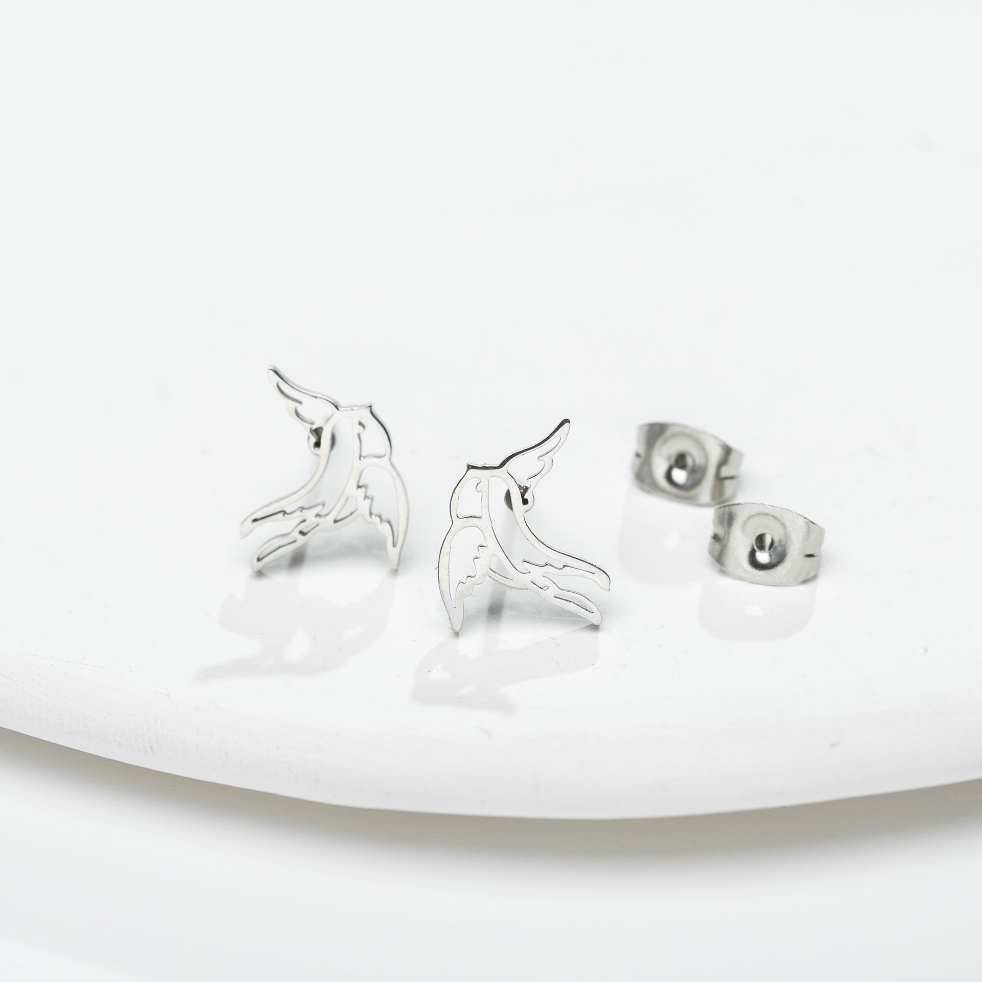 Fashion Bird Titanium Steel Ear Studs Plating No Inlaid Stainless Steel Earrings display picture 3
