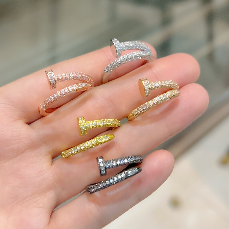 Yihua Luxurious Full Diamond Geometric Ring, Trendy and Popular on Social Media, Hot-Selling Open-Ended Ring with Surrounding Zirconia Diamonds Yihua Luxurious Full Diamond Geometric Ring, Trendy and Popular on Social Media, Hot-Selling Open-Ended Ring with Surrounding Zirconia Diamonds