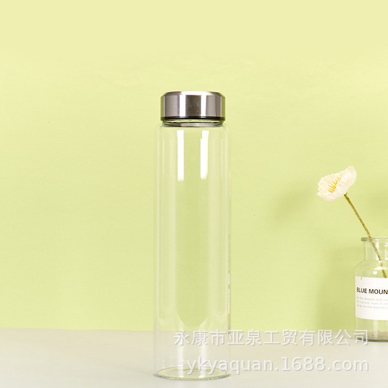 Cubierta de bambú transfronteriza de vidrio aislado de gran capacidad de una sola capa de vidrio de borosilicato taza de agua con taza de silicona cubierta protectora al por mayor