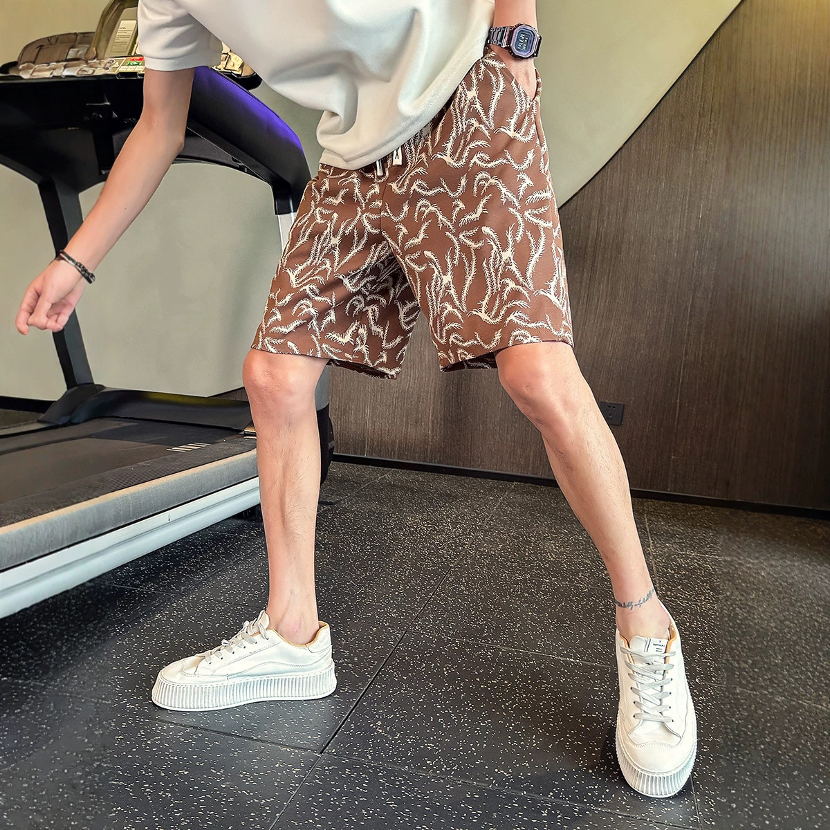 Men's Summer Printed Fashion Shorts Casual Straight Leg High End Style Loose Fitting Athletic Capri Pants Outerwear Beach Shorts_viptrois.com