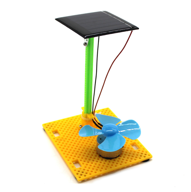 Pintura en campo de trigo-ventilador solar