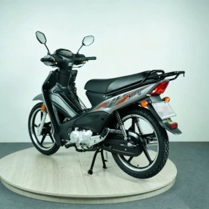 Yanacaq Sərfiyyatlı Ud110 Əyri Şüalı Motosiklet, Sabit Rəf və Aşınmaya Davamlı Şinlər