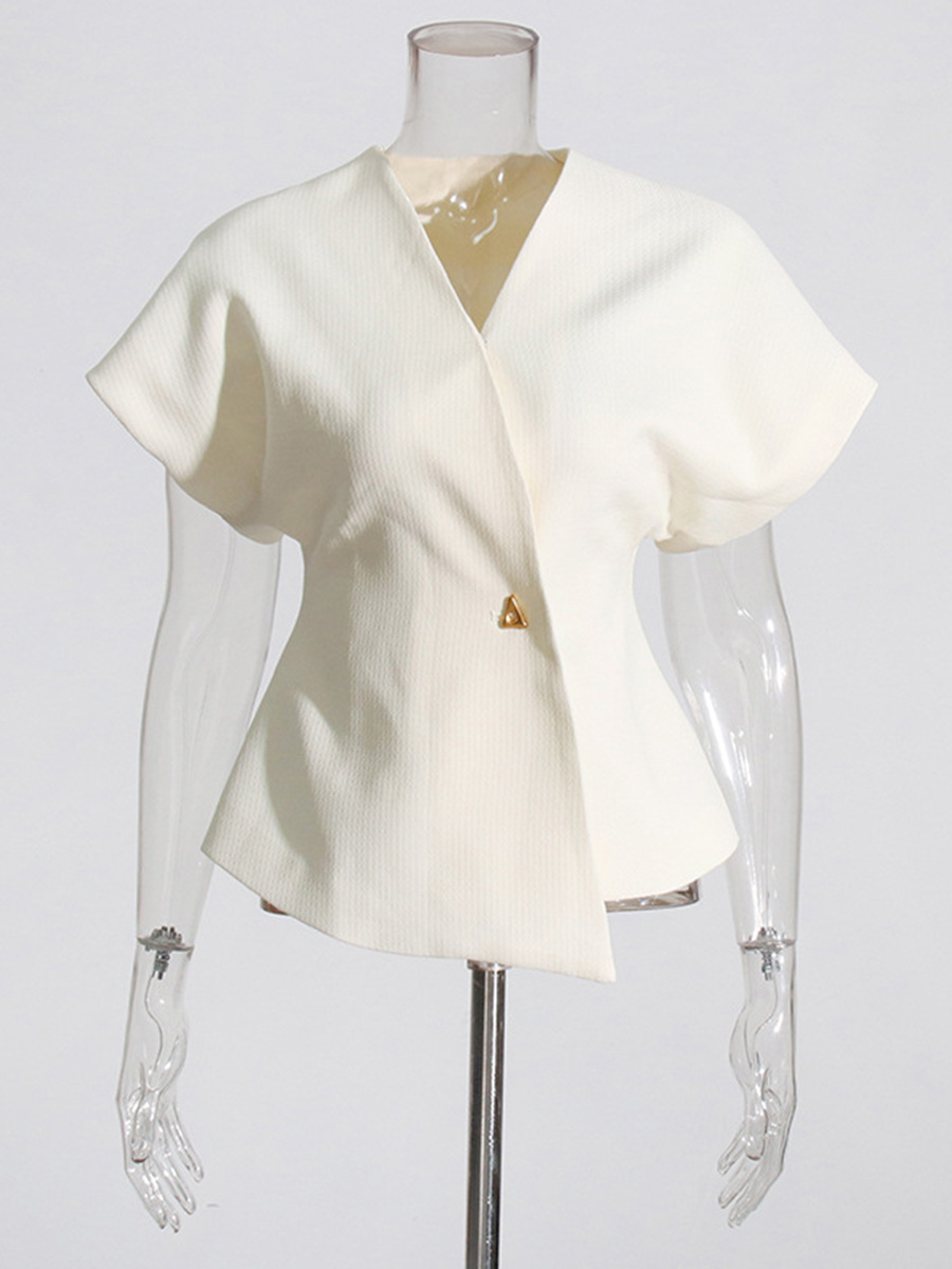 Traje asimétrico elegante de nuevo estilo 2026 con efecto adelgazante y cintura entallada, mangas caídas, chaleco y camisa de estilo ejecutivo para mujer.
