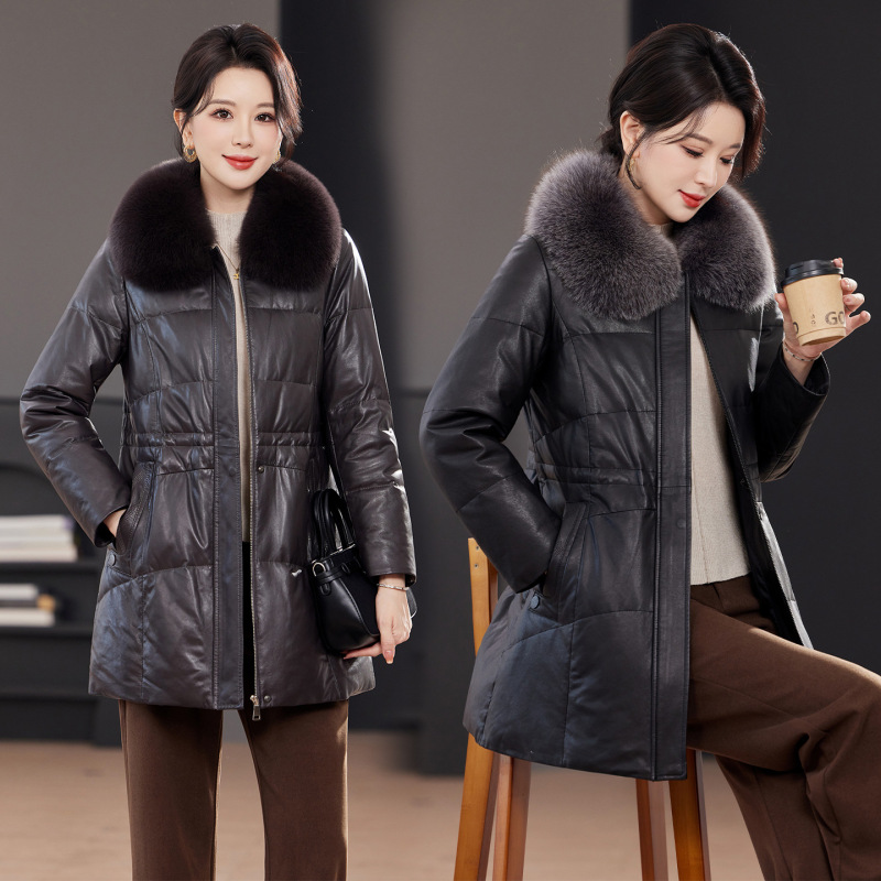 Haining Genuine Fur Collar Mother's Style Jacket Women's Mid-Length Slim Fit Thickeneded 2025 Large Size Genuine Leather down Jacket Women