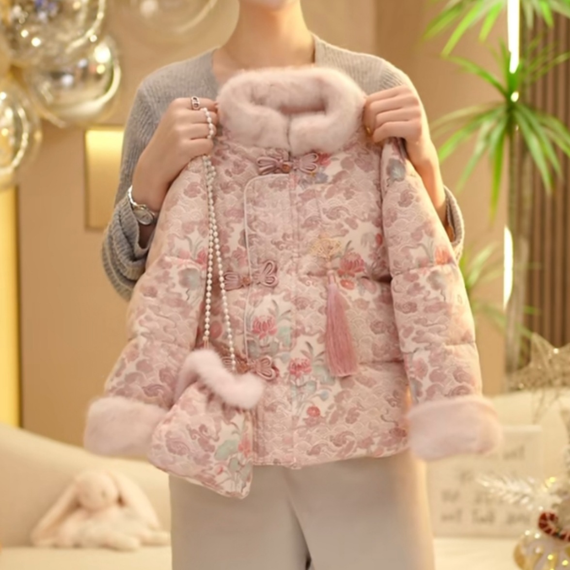 女童冬季棉衣2026新款儿童洋气新中式国风女宝宝新年拜年服棉服潮