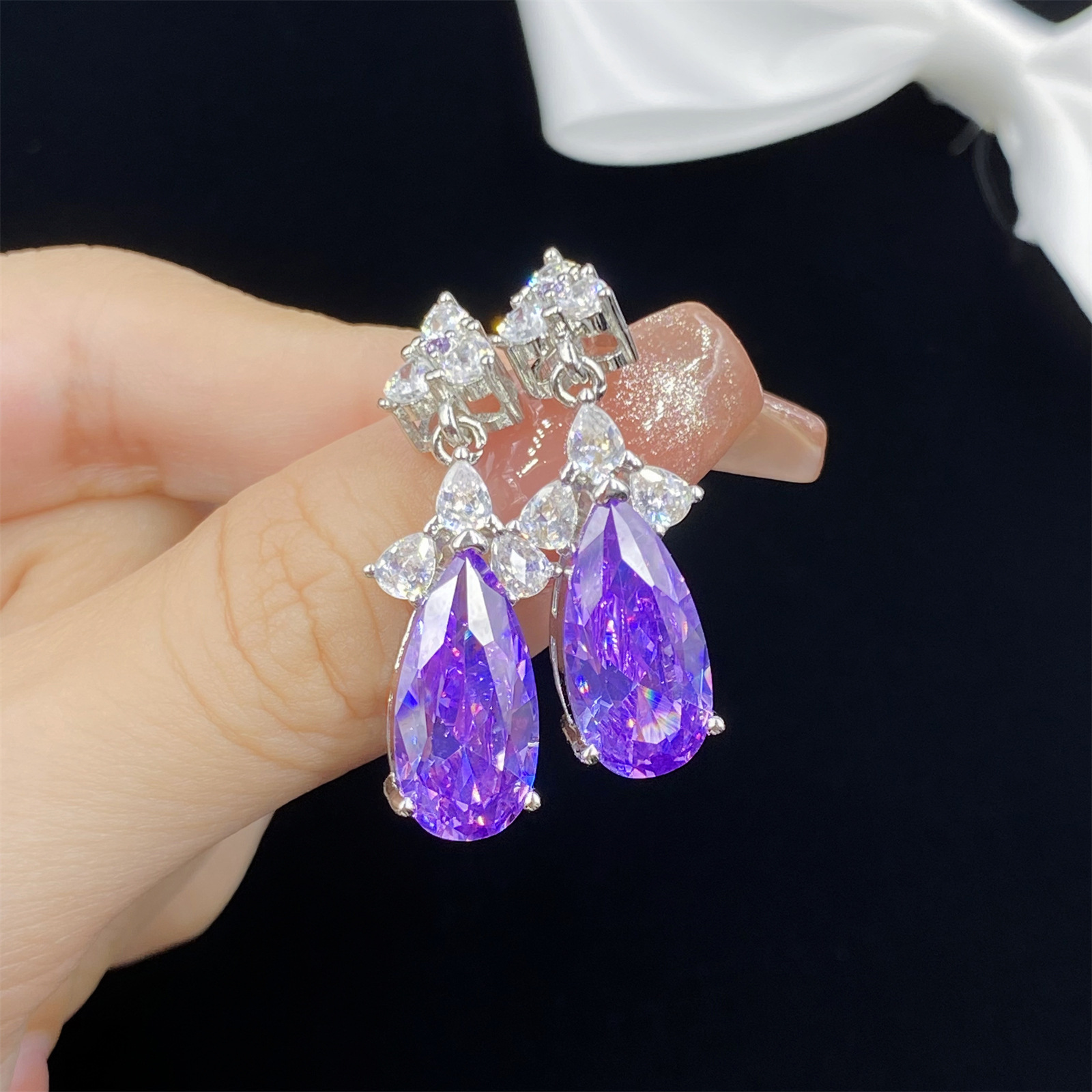 Earrings [1 pair] _e0424