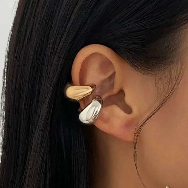 European and American Cross-Border Jewelry, Fashionable and Simple Multi-Layered Cut Out Earrings, Geometric Asymmetrical Design, Accessible Luxury Women's Ear Clips