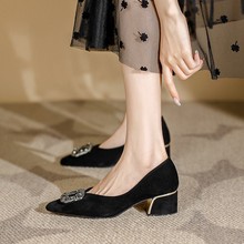 【520-5】春季尖头水钻绒面粗跟单鞋OL通勤工作鞋黑色高跟鞋大码