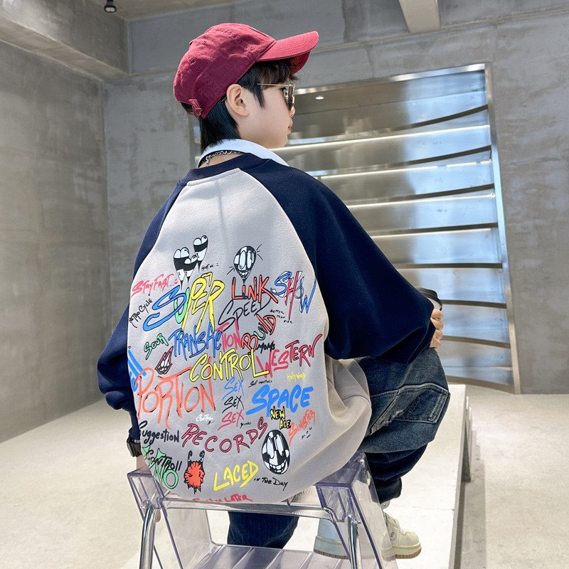 2023 Spring and Autumn Boys Plaid Print Graffiti Hoodie Casual Parka Sleeve Han Style Loose Trendy Middle and Large Children Street Style