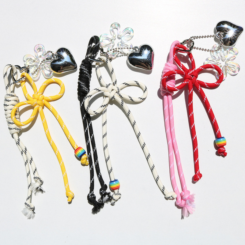 Ins Small Internet Celebrity Miu Style Woven Bag Pendant Sweet Cool Love Flower Personality Hanging Chinese Knot Mobile Phone Pendant