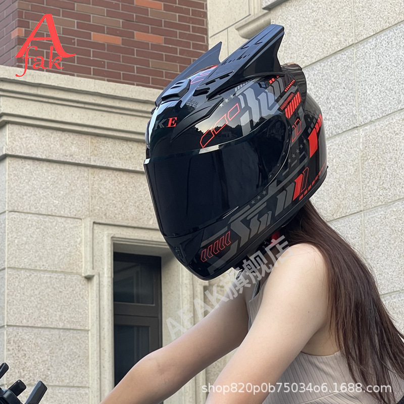 Casco de motocicleta de fábrica 3C certificado para hombres y mujeres invierno antiniebla casco de seguridad de motocicleta eléctrica entrega de una sola pieza