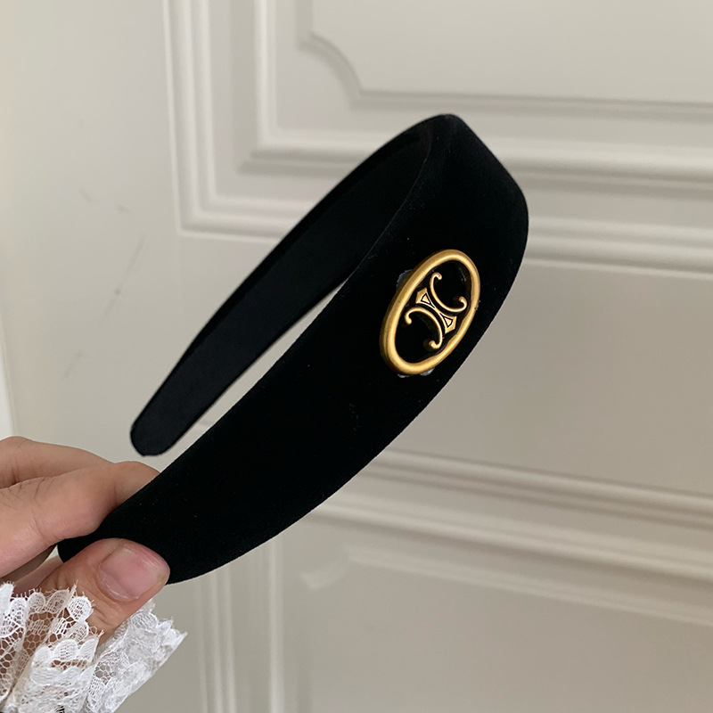 New Style Cyber Celebrity Retro French Arc de Triomphe Velvet Headband Black Headband Middle Ancient Fragrant Style High Cranial Top Hair Accessories for Women