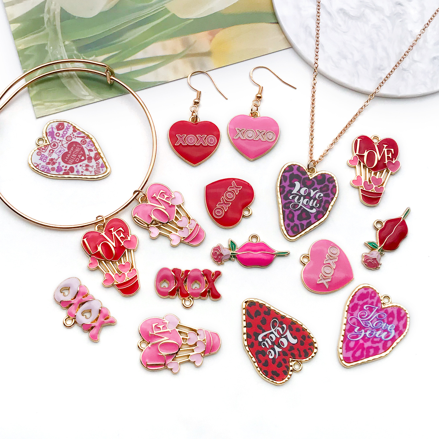 XOXO, Letter, Heart Shape Pattern 1 Piece 13*30mm 15x25mm 31x24mm Zinc Alloy XOXO Letter Heart Shape Pendant