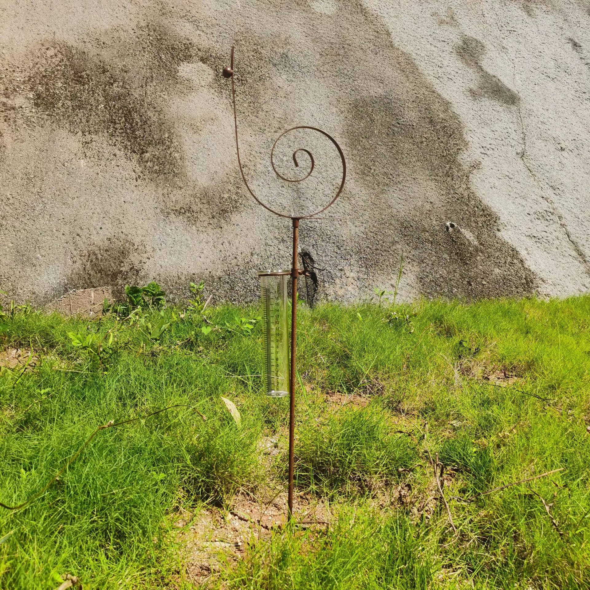 Трансграничные взрывчатые металлические дождевики улитки Amazon, наружные украшения двора, окрашенные старые дождевики